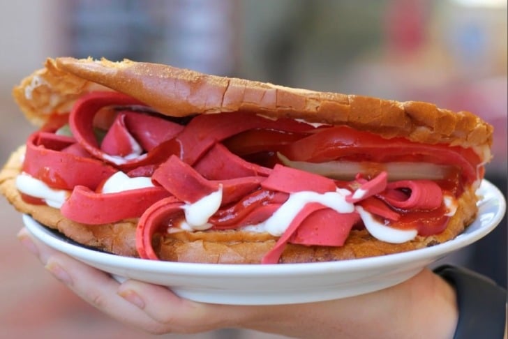 Öz Avşar Cunda Tost & Balık