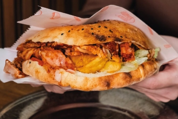 Meşe Közde Döner