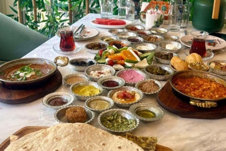 Zeytin Garden Breakfast