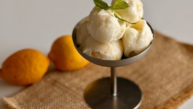Sıcaklarda İyi Gelir: Limon Sorbe