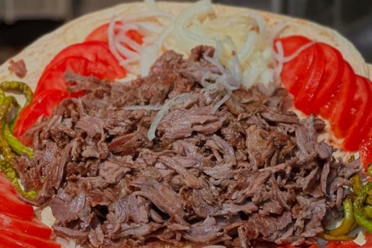 Beykoz Gece Dönercisi & Kuzu Döner