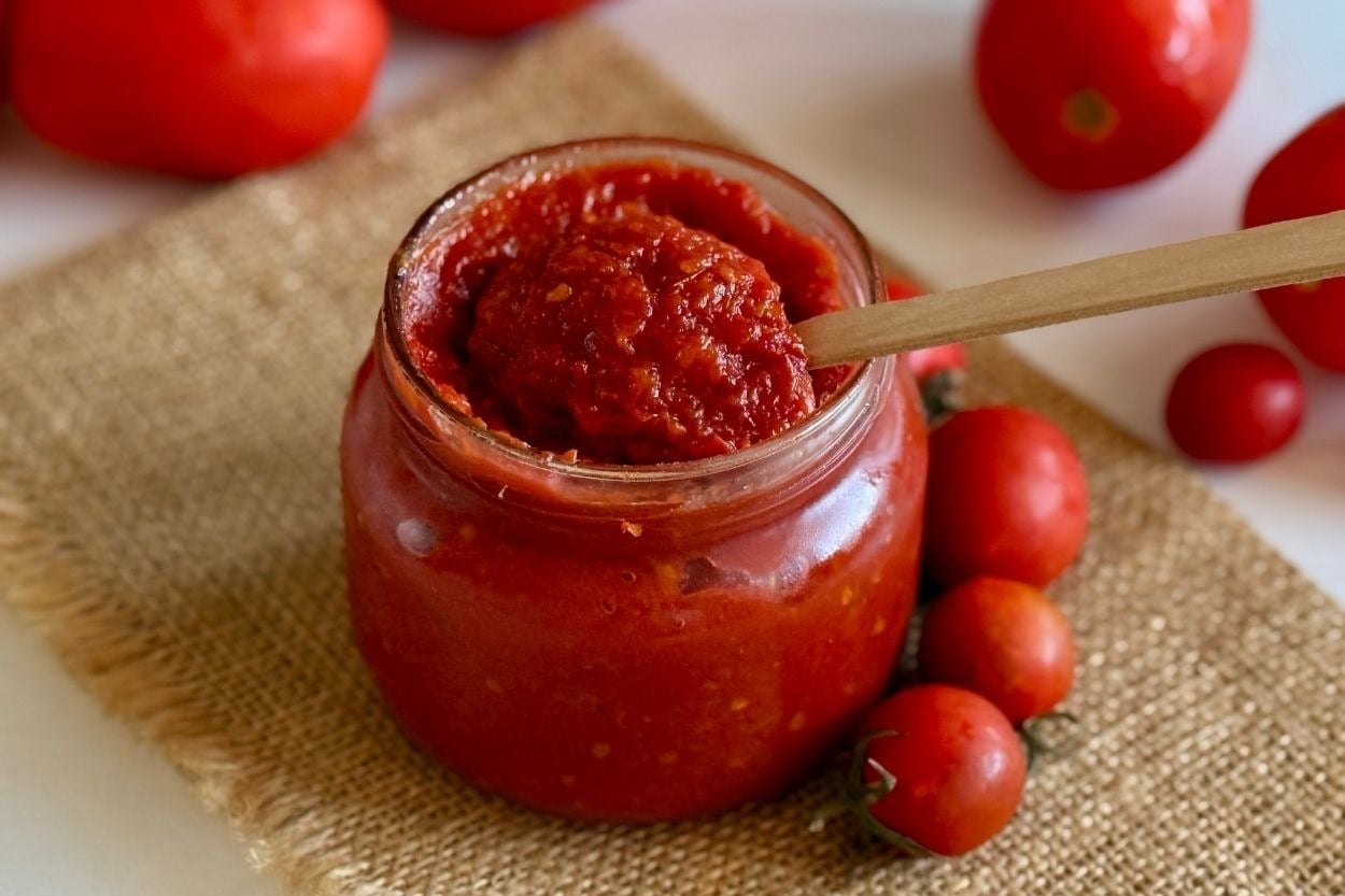 Kışa Hazırlık: Domates Salçası