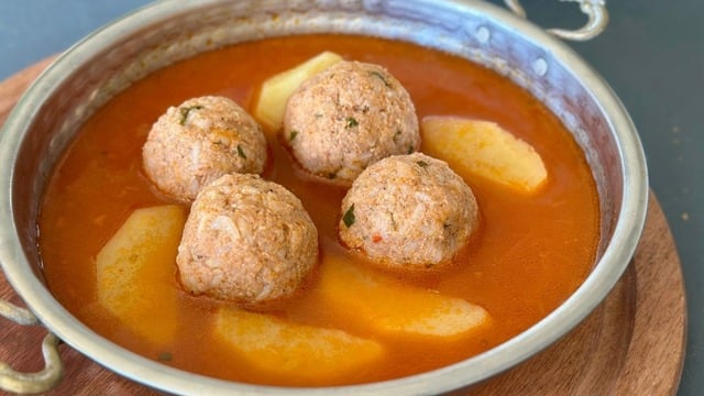 Nuriye'nin Tarifi: Taş Köfte