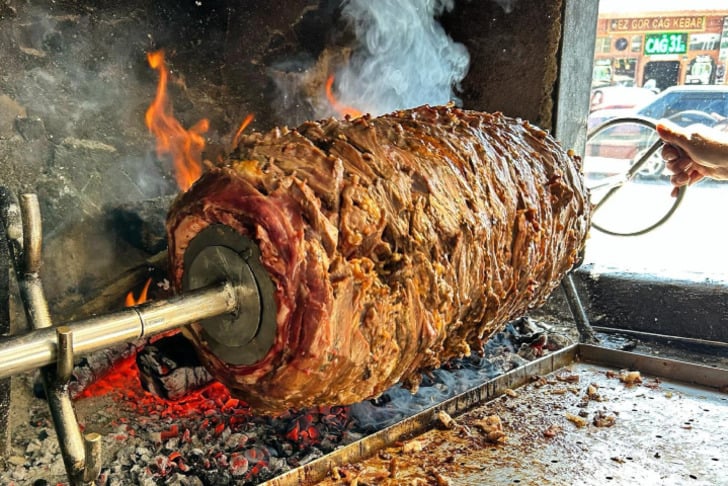 Güler Cağ Kebap Efrail Usta