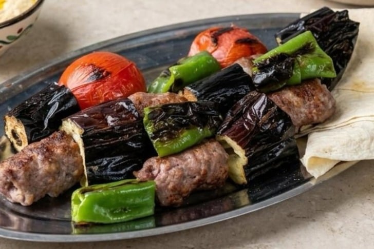 Gülüm Kebap Döner ve Lahmacun