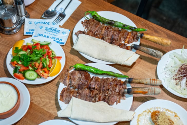 Şehzade Cağ Kebap