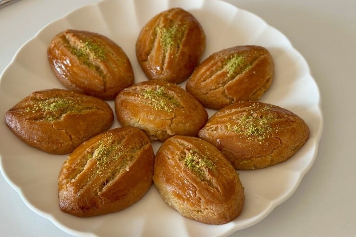 Mısır Unlu Şekerpare Tarifi