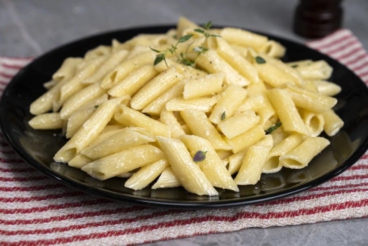 Penne Alfredo Tarifi