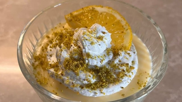 Narenciye Esintili: Limon Budino Tatlısı