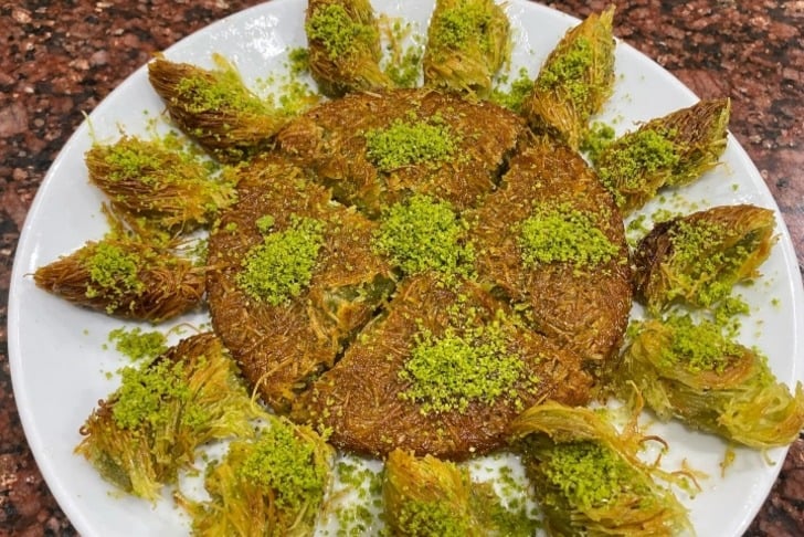 Elzem Künefe