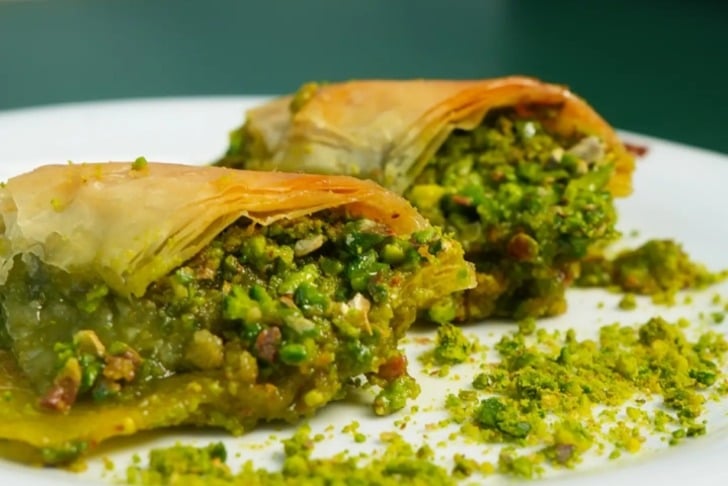 Kare Baklava
