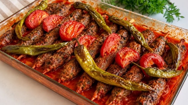 Antalya Usulü: Şiş Köfte