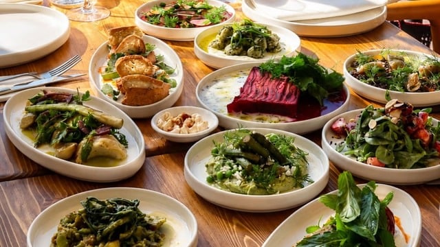 Karaburun'un En İyi Restoranları: En Sevilen Karaburun Mekanları
