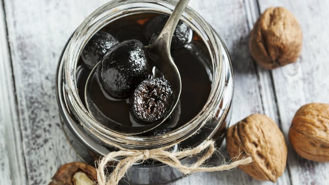 Tatlı Niyetine: Ceviz Reçeli