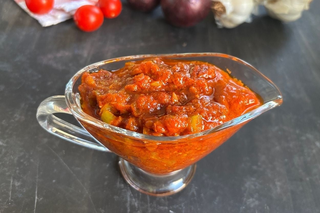 İster Makarnaya İster Köfteye: Marinara Sos