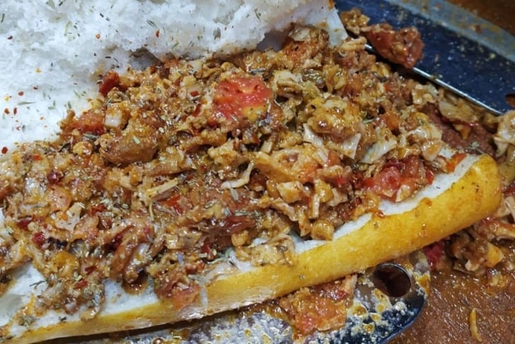 Bizim Kokoreç Osman Usta
