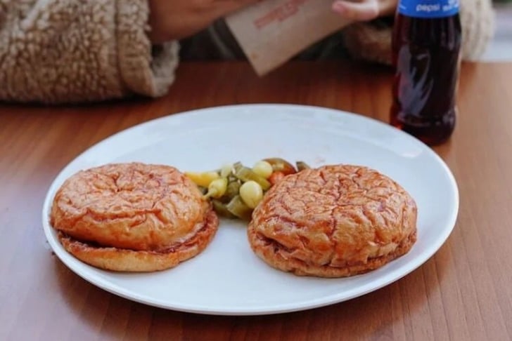 Kadıköy Islak Hamburger