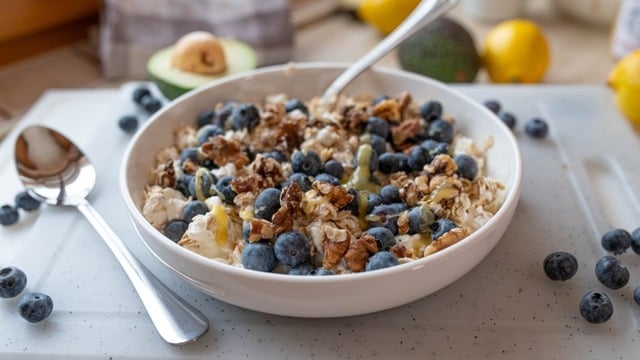 Müsli Kaç Kalori? Çeşitlerine Göre Müsli Kalori ve Besin Değerleri