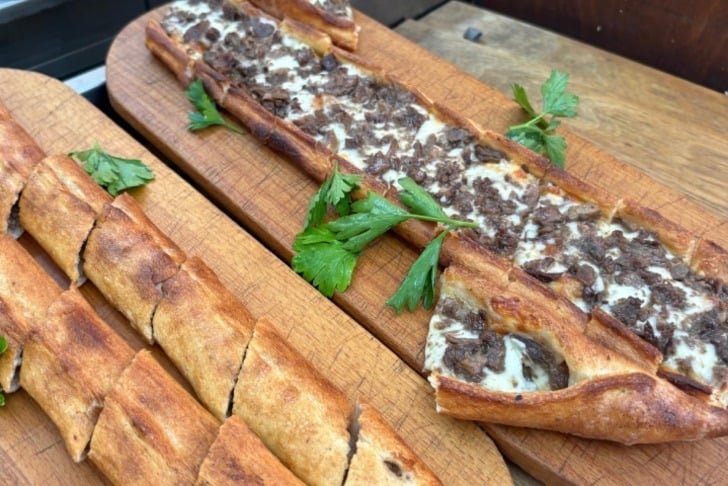 Elise Karadeniz Pide Lahmacun