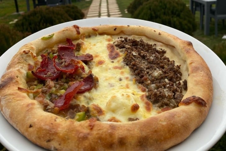Eğrice Pide