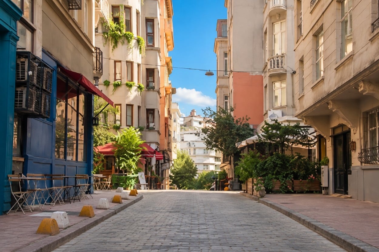 Cihangir'de Bir Gün: Cihangir Gezi Rehberi