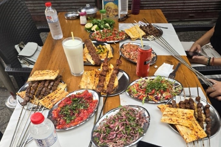 Büyük Saat Ciğercisi İbrahim Usta