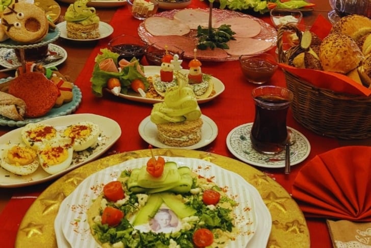 ÇaY-Tea's Boutique Cafe