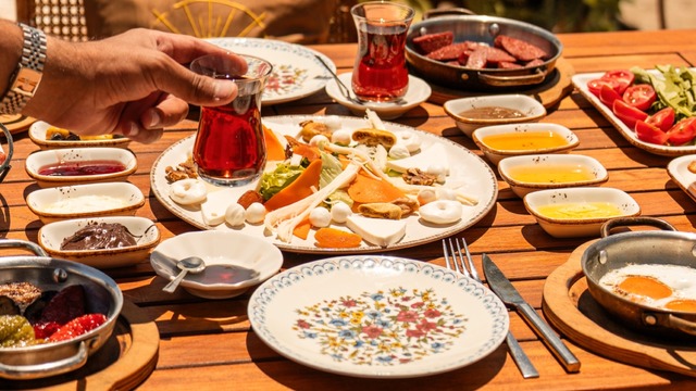 Antalya'da En İyi Kahvaltı Mekanları - 2026