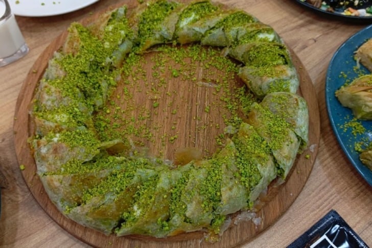 Son'Ya Künefe Katmer