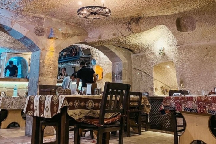 Topdeck Cave