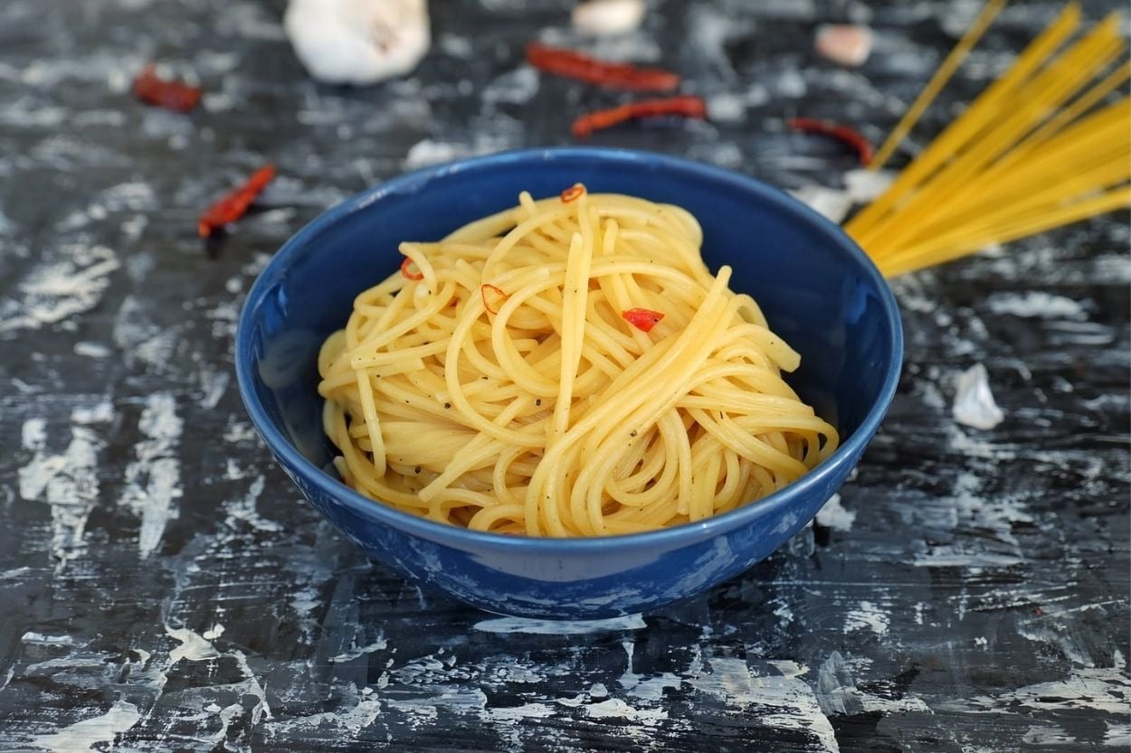 İtalyan Mutfağından: Acılı Sarımsaklı Spaghetti