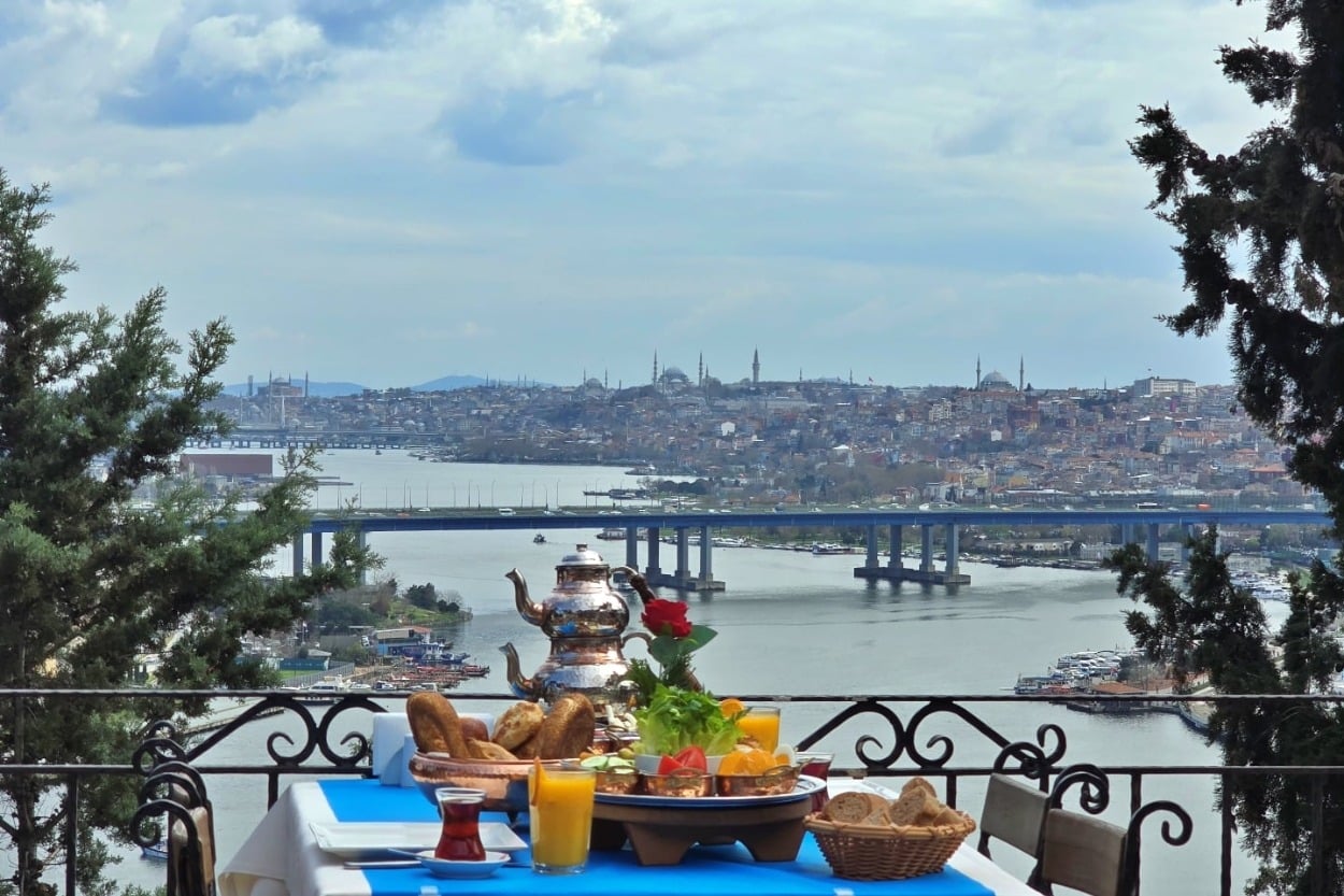 İstanbul'un En İyi Çay Mekanları - 2026