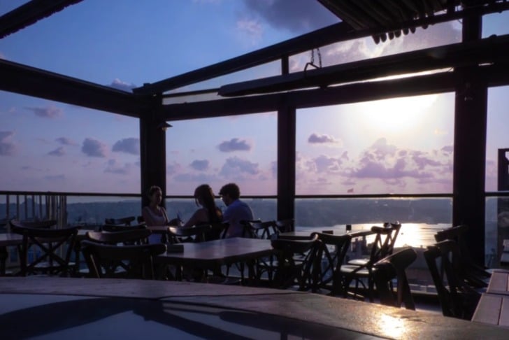Balkon Restaurant & Bar