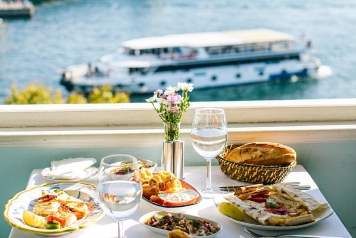 Tarihi Karaköy Balıkçısı
