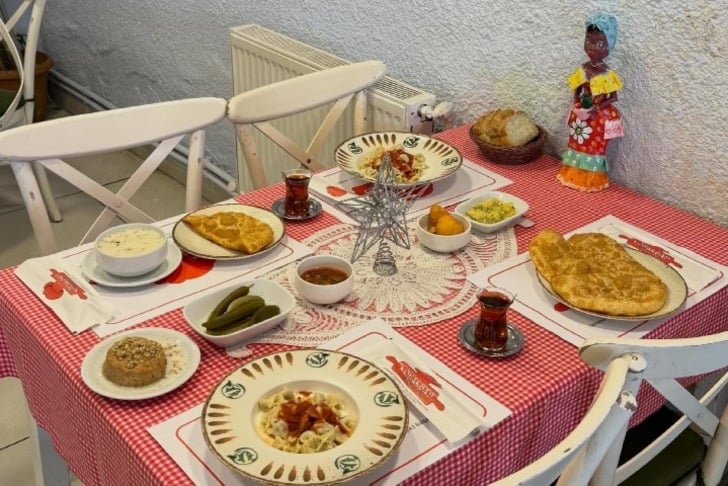 Konakbay Çibörek