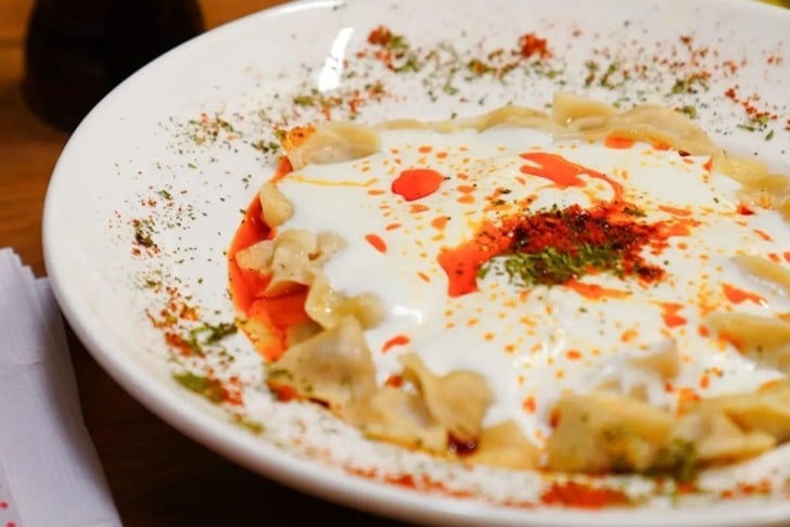 Öz Kırım Tatar Çi Börek Mantı Evi