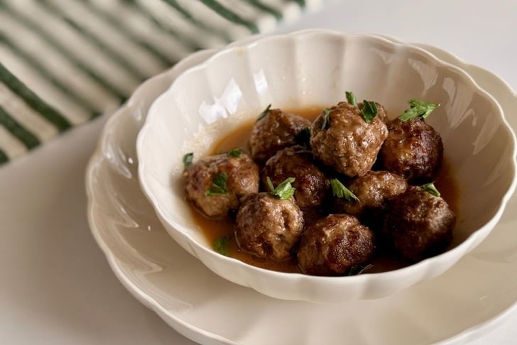 Gravy Soslu Köfte