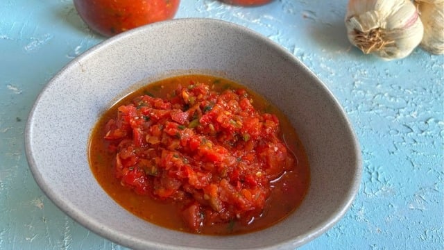 Güler'in Tarifi: Jalapeno Sos
