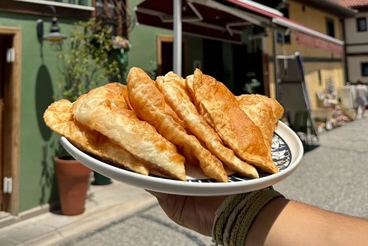 Kırım Tatar Kültür Çi Börek Evi