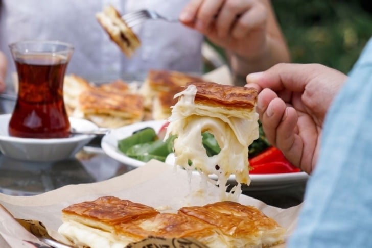 Levent Börek