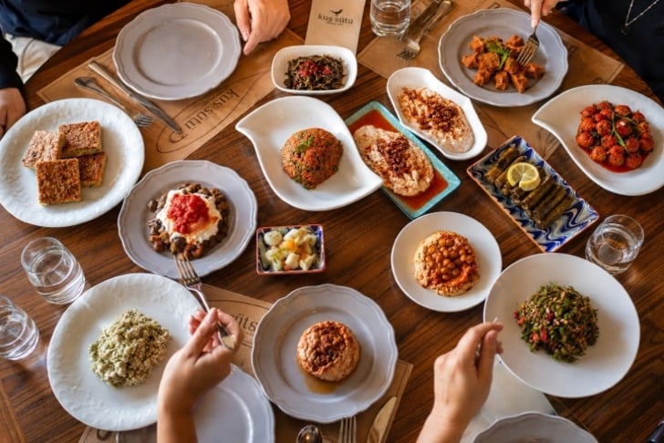 Kuş Sütü Meze Evi