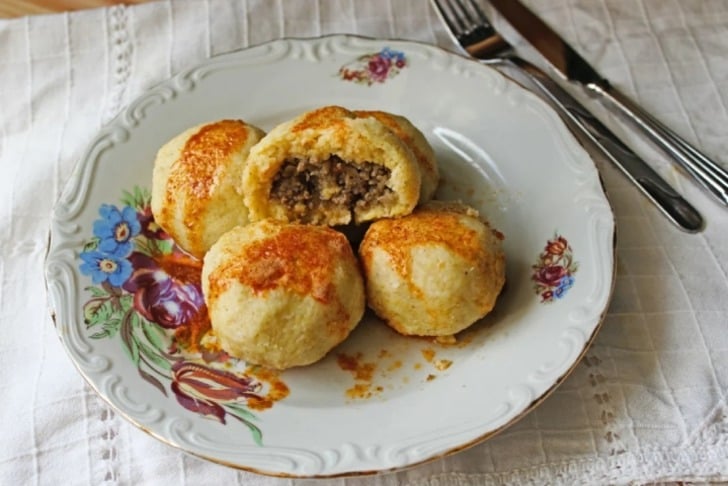 Haşlanmış İçli Köfte