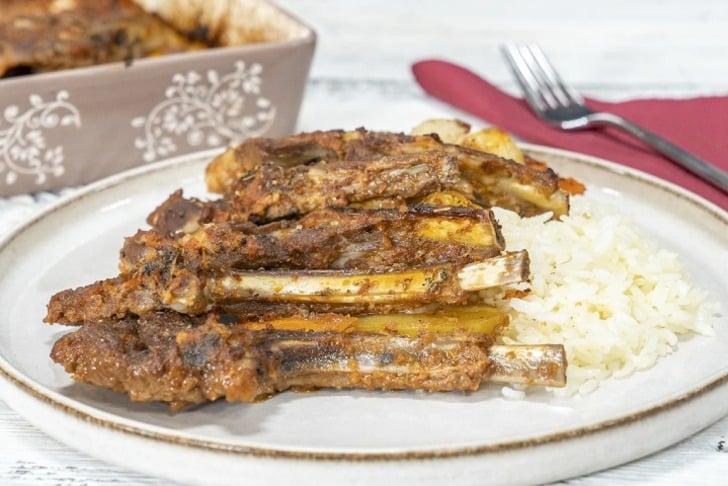 Fırında Soslu Kuzu Kaburga
