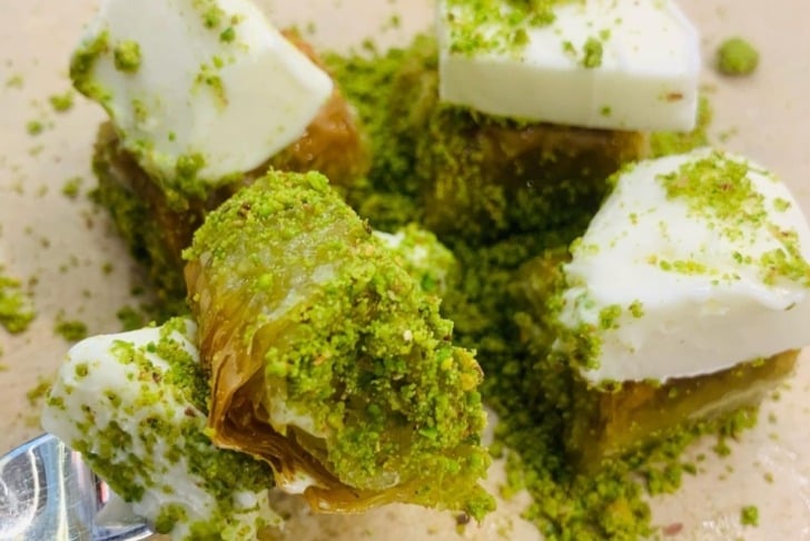 Ünvermiş Baklava