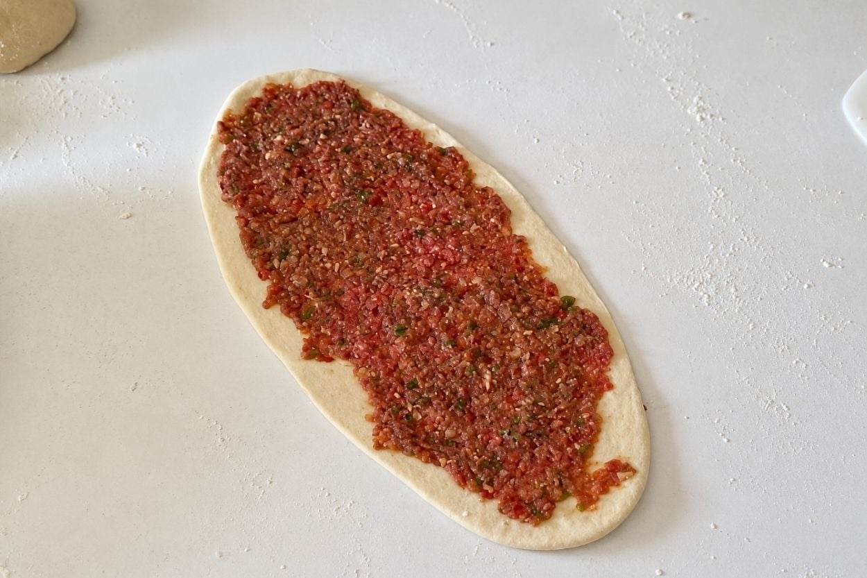 Tam Kıvamında: Pide İçi (Kıymalı)