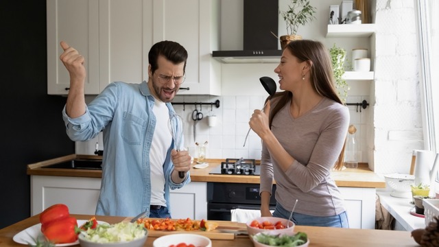 En İyi Sevgililerin Aşçı ya da Şeflerden Olduğunun 10 Kesin Kanıtı