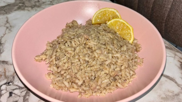 Tarçın Aromalı: Ton Balıklı Yalancı Midye Pilav