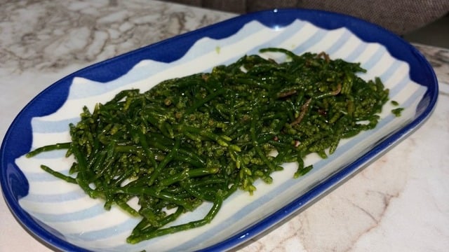 Sofralara Yakışır: Zeytinyağlı Limonlu Deniz Börülcesi
