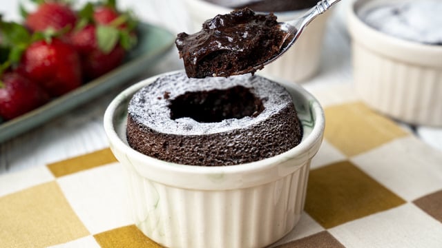 Tam Ölçülü: Tereyağsız Sufle