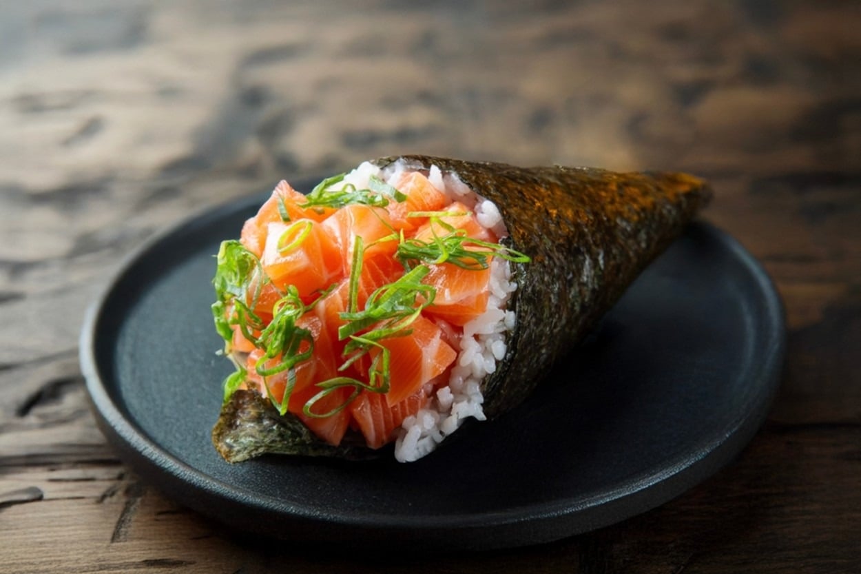 Temaki Nedir? Temaki Sushi Nasıl Yapılır?